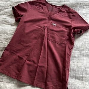 Mauve Figs scrubs Size XS